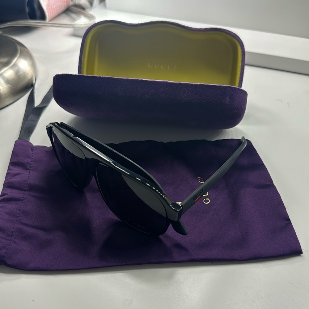 GG0009s Gucci sunglasses men black unisex